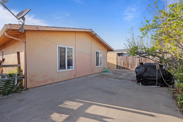 1780 Truckee, Salinas, CA 93906