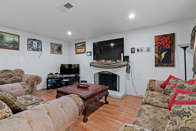 1780 Truckee, Salinas, CA 93906