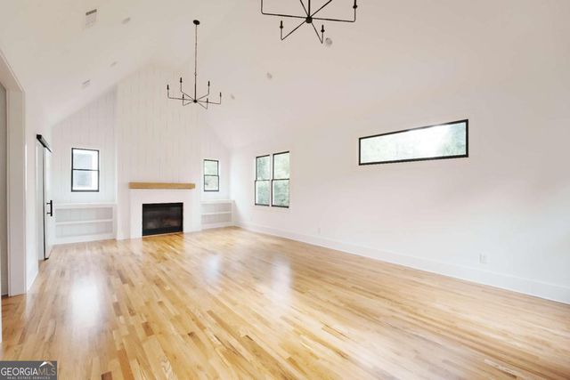 636 Hemlock Circle SE, Atlanta, GA 30316