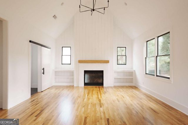 636 Hemlock Circle SE, Atlanta, GA 30316