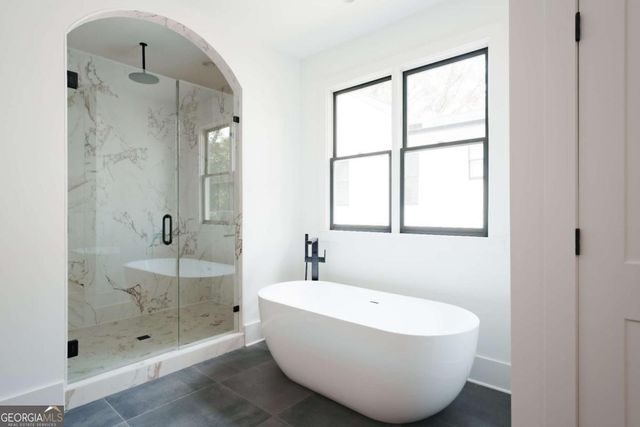 636 Hemlock Circle SE, Atlanta, GA 30316