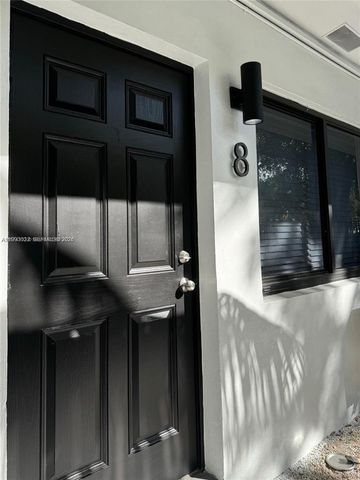 5545 N Miami Ave 8, Miami, FL 33127