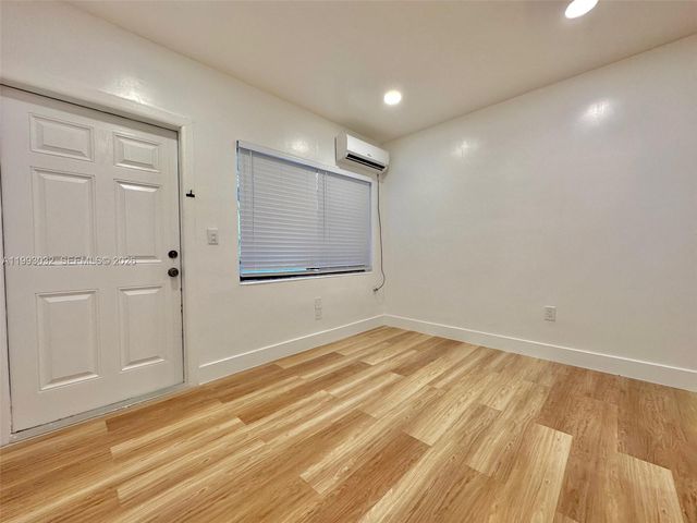 5545 N Miami Ave 8, Miami, FL 33127