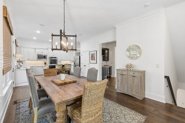 3585 Roxboro Road NE 6, Atlanta, GA 30326