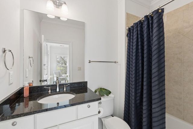 3585 Roxboro Road NE 6, Atlanta, GA 30326