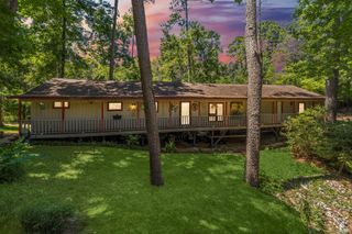 114 Hillendale Dr, Livingston, TX 77351