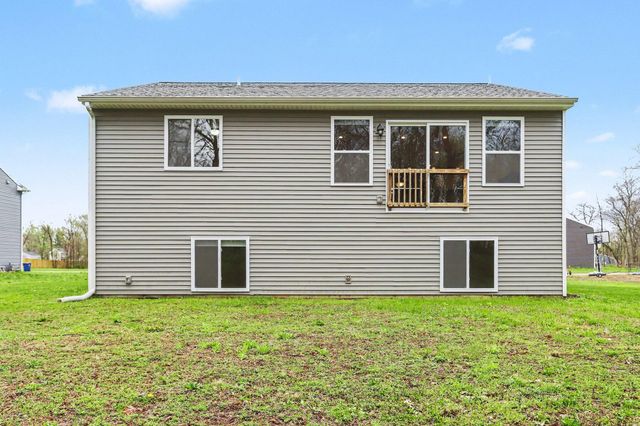 17803 Bluff Drive, Three Rivers, MI 49093