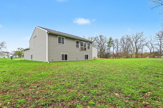 17803 Bluff Drive, Three Rivers, MI 49093