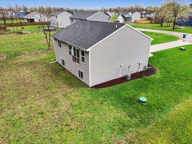 17803 Bluff Drive, Three Rivers, MI 49093