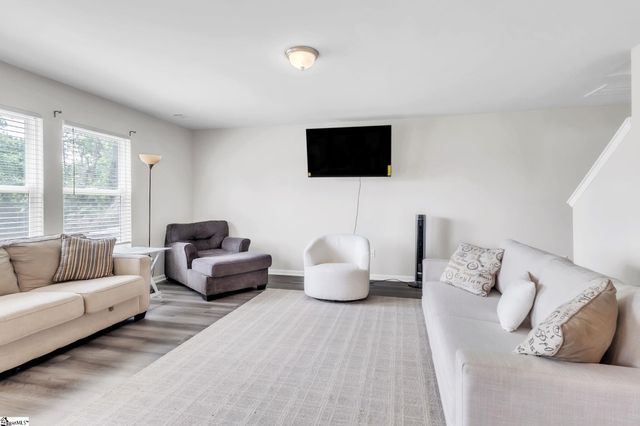 253 S Church St Extension, Duncan, SC 29334