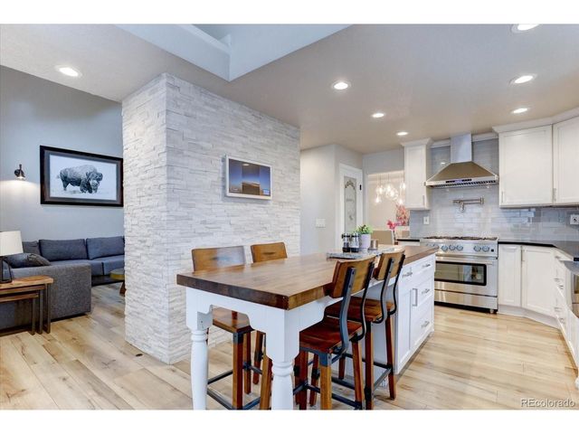 7 Desert Willow Ln, Littleton, CO 80127