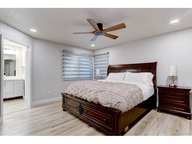 7 Desert Willow Ln, Littleton, CO 80127