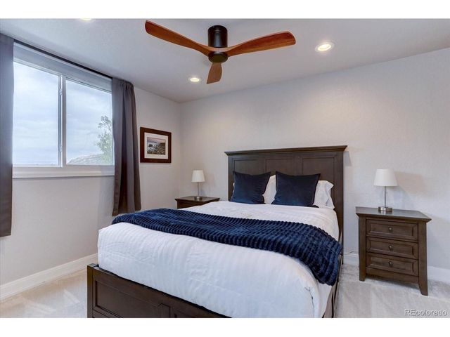 7 Desert Willow Ln, Littleton, CO 80127