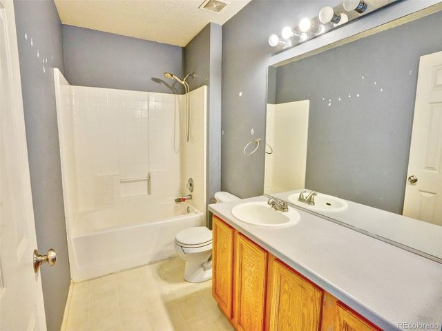 11811 E 115th Drive, Henderson, CO 80640