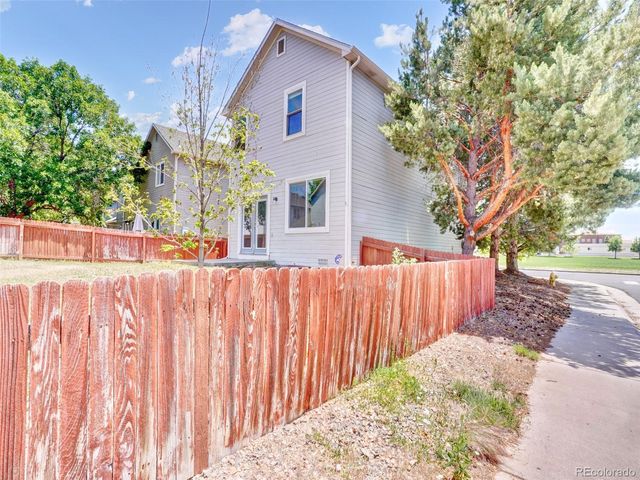 11811 E 115th Drive, Henderson, CO 80640