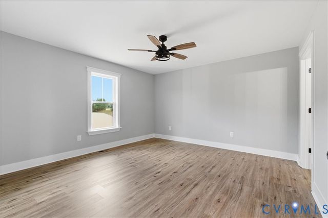 15764 Lebanon, Spring Grove, VA 23881