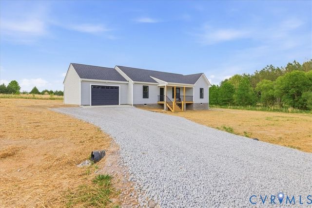 15764 Lebanon, Spring Grove, VA 23881