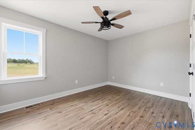 15764 Lebanon, Spring Grove, VA 23881