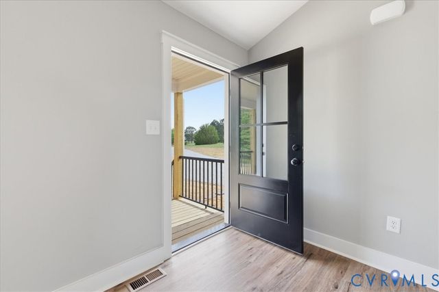 15764 Lebanon, Spring Grove, VA 23881