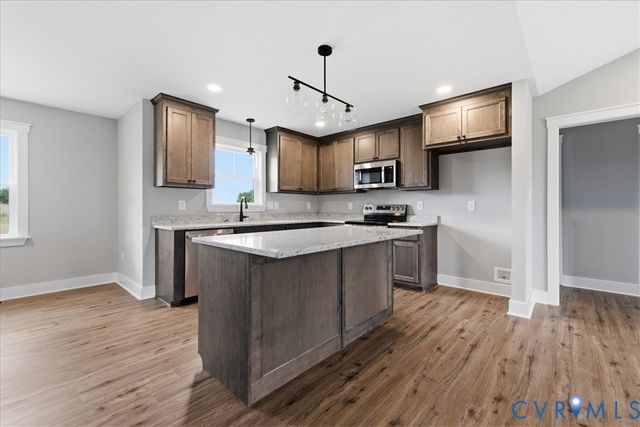 15764 Lebanon, Spring Grove, VA 23881