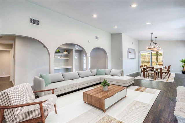 3405 Doe RUN, Austin, TX 78748