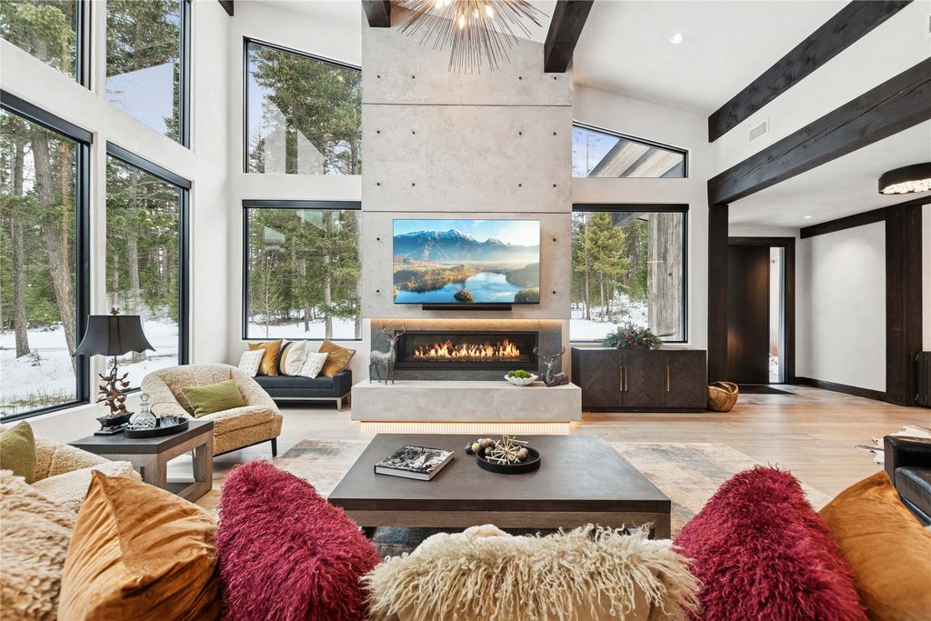 121 Whitefish Forest Loop, Whitefish, MT 59937 photo 4