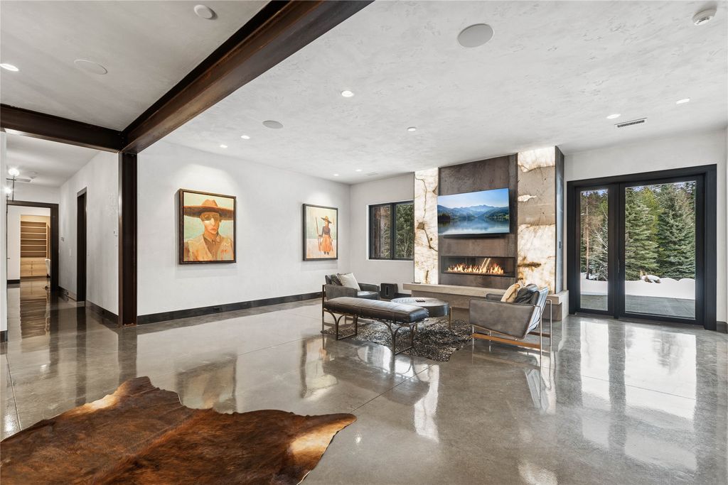 121 Whitefish Forest Loop, Whitefish, MT 59937 photo 63