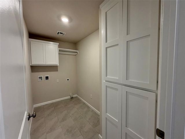1717 Pin Cherry Lane, Moore, OK 73160