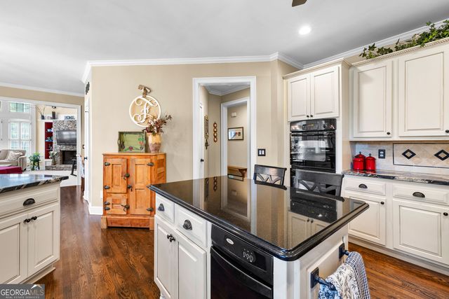 112 Bridgewater Drive, Peachtree City, GA 30269