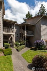33006 17th Place S #A104, Federal Way, WA 98003