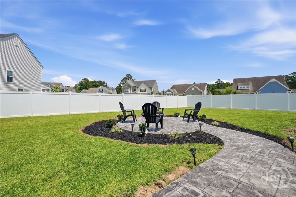 Image 36 of property listing at 35 Henslow Field, Savannah, GA 31419