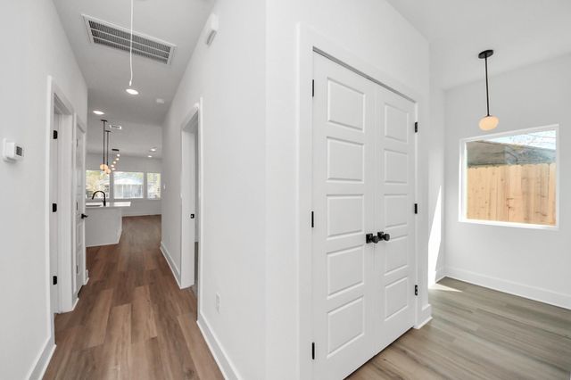 5306 Eastland Street, Houston, TX 77028