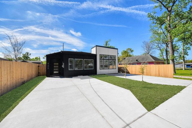 5306 Eastland Street, Houston, TX 77028