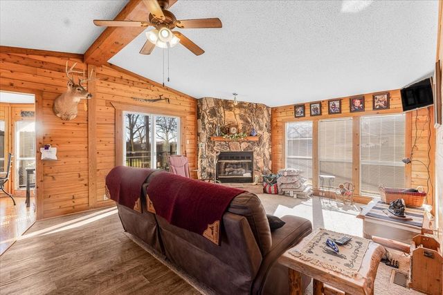 330 Chapman Drive, Mineral Wells, TX 76067