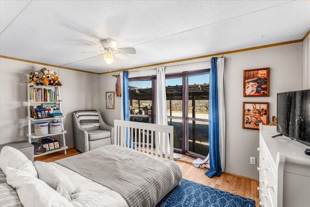 330 Chapman Drive, Mineral Wells, TX 76067