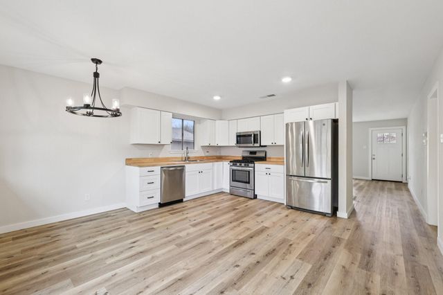 5903 N Wagon BND, Austin, TX 78744