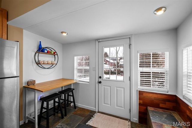 7615 Folk Avenue, St Louis, MO 63143