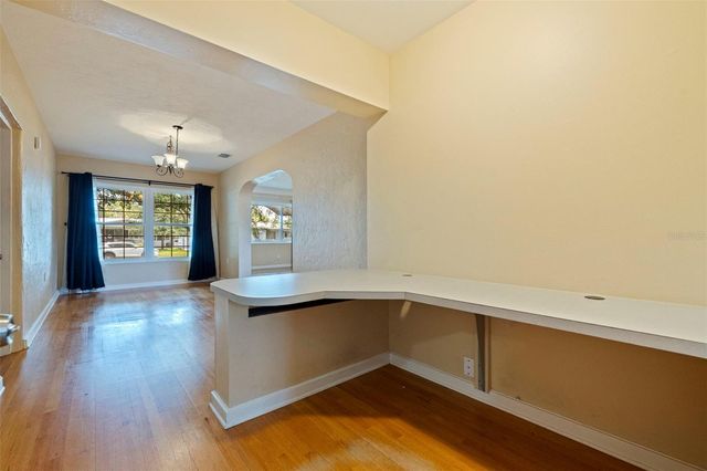 4558 25TH AVENUE N, St Petersburg, FL 33713