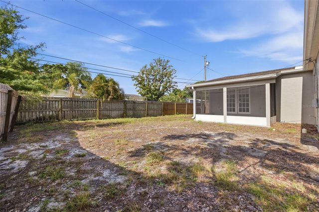 4558 25TH AVENUE N, St Petersburg, FL 33713