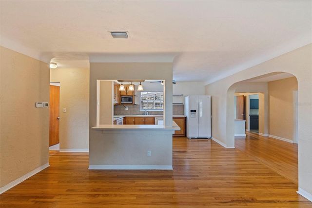 4558 25TH AVENUE N, St Petersburg, FL 33713