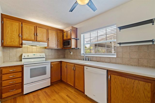 4558 25TH AVENUE N, St Petersburg, FL 33713
