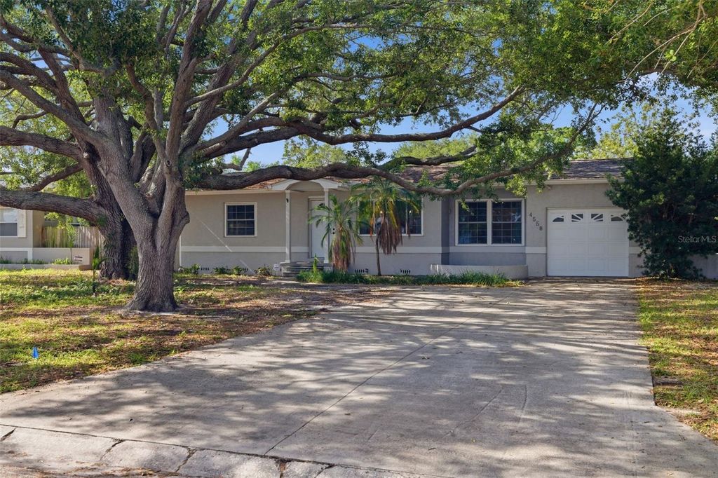 4558 25TH AVENUE N, St Petersburg, FL 33713