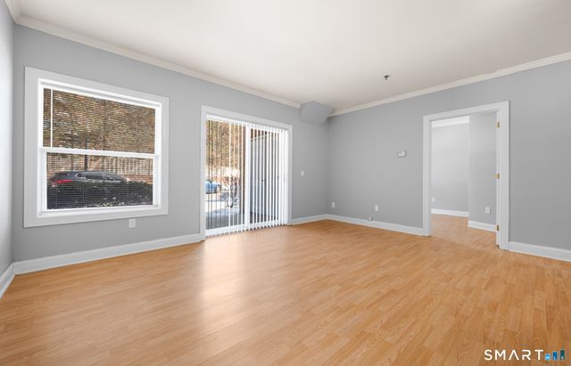 720 Mix Avenue 303, Hamden, CT 06514