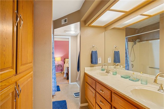 2022 Merrill Lane 13E, Bullhead City, AZ 86442