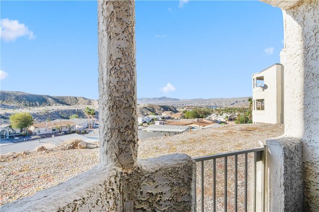 2022 Merrill Lane 13E, Bullhead City, AZ 86442