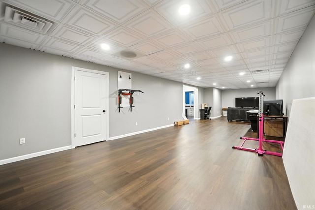 16886 Willow Ridge Trail, Fort Wayne, IN 46845