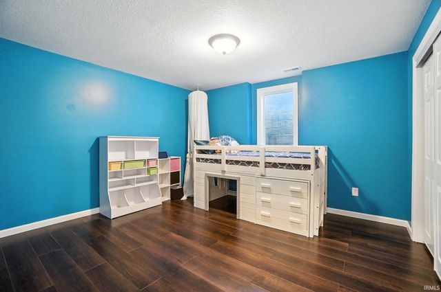 16886 Willow Ridge Trail, Fort Wayne, IN 46845