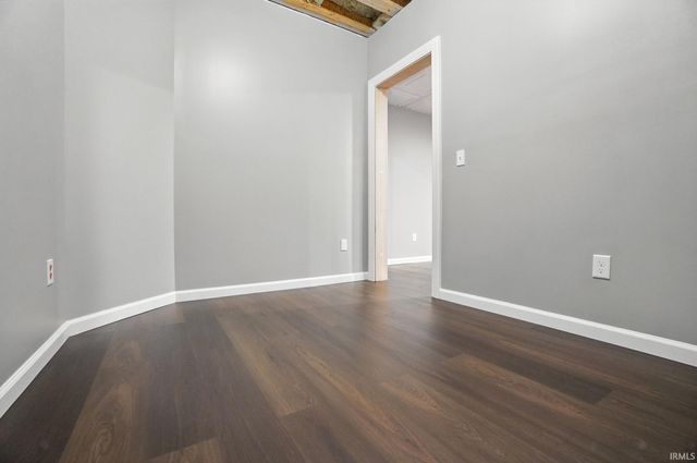 16886 Willow Ridge Trail, Fort Wayne, IN 46845