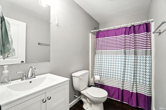 16886 Willow Ridge Trail, Fort Wayne, IN 46845