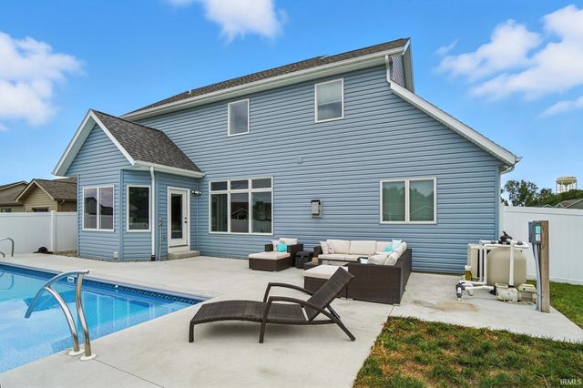 16886 Willow Ridge Trail, Fort Wayne, IN 46845